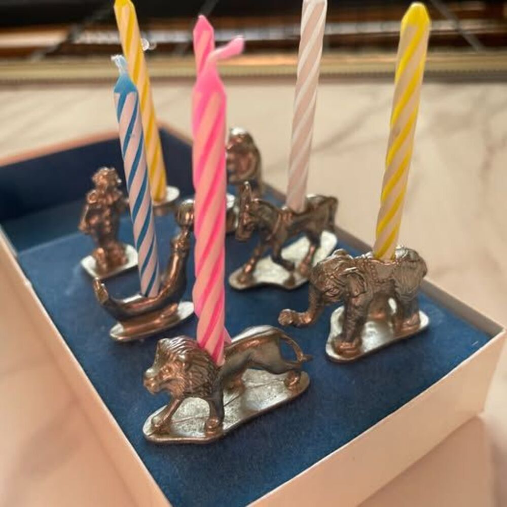 Vintage Empire Silver Circus-Themed Birthday Candle Holders Set (Box & Candles) - Picture 3 of 9
